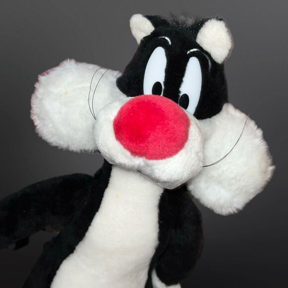 Vintage 1996 Warner Bros Looney Tunes SYLVESTER The Cat Stuffed Animal Plush 10" - Picture 7 of 7